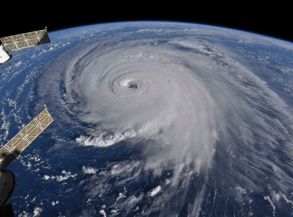 For normal people, hurricane Florence was devastating. A true wrath of nature. But when you see the huge whirlwind on the satellite images, you realize how truly horrifying it was.