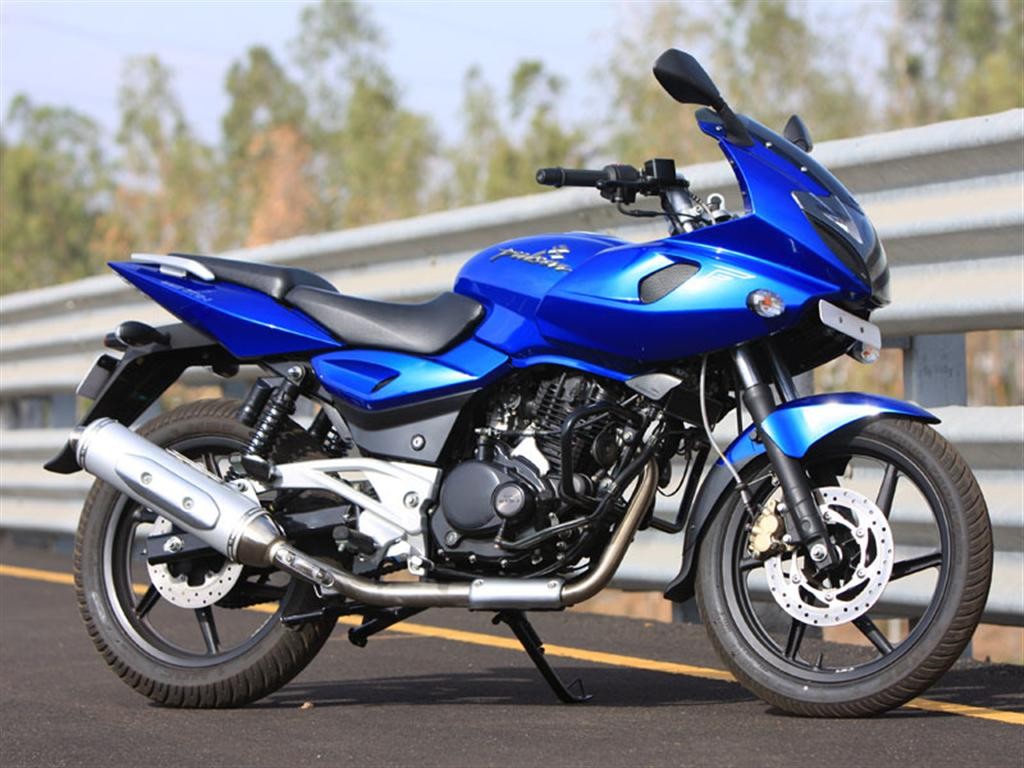 Another Bajaj bike. This one is more sporty than the Avenger, which means you’ll probably get where you need to be going slightly faster. It’s a 220cc bike with a top speed of 130 km/h (144 mph).