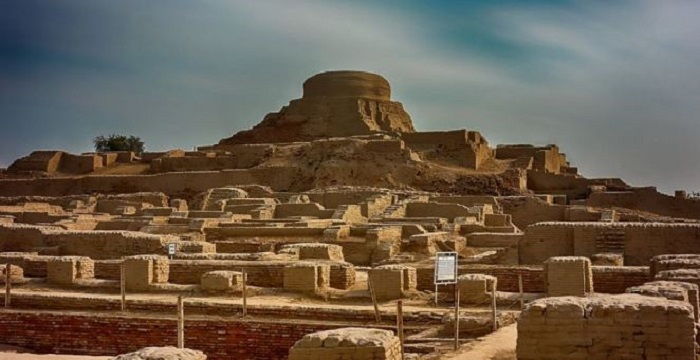 One of the first true great ancient civilizations, the Indus included parts of modern-day India, Pakistan, Iran and Afghanistan. Famous for its walkways, high buildings, and metallurgy shops, the civilization’s population at its peak reached 5 million, which amounted to around 10% of the world’s entire population at the time. The people vanished 3,000 years ago, most likely as a result of changes in rainfall that made it difficult to grow enough food to sustain the huge population.
